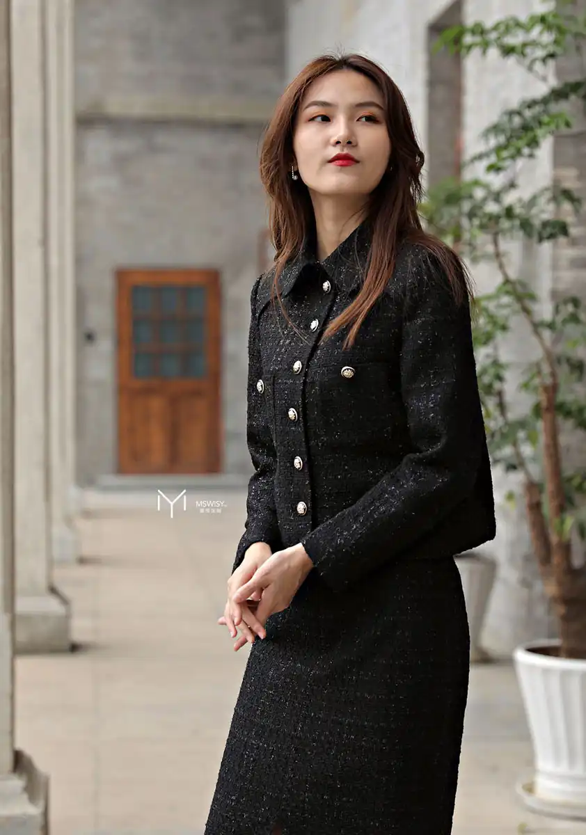 小香风短款上衣