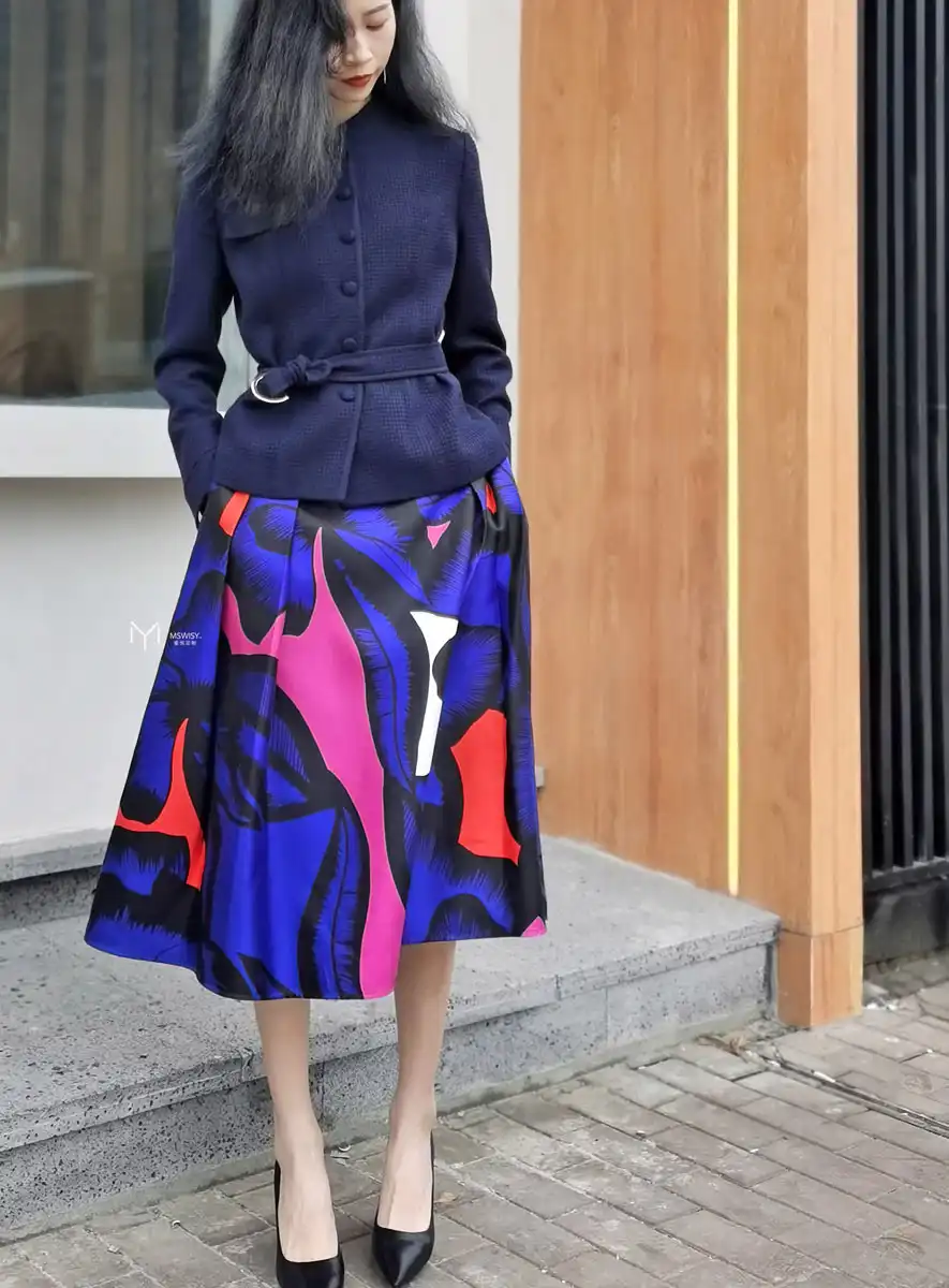 蜂巢羊毛立领收腰短上衣