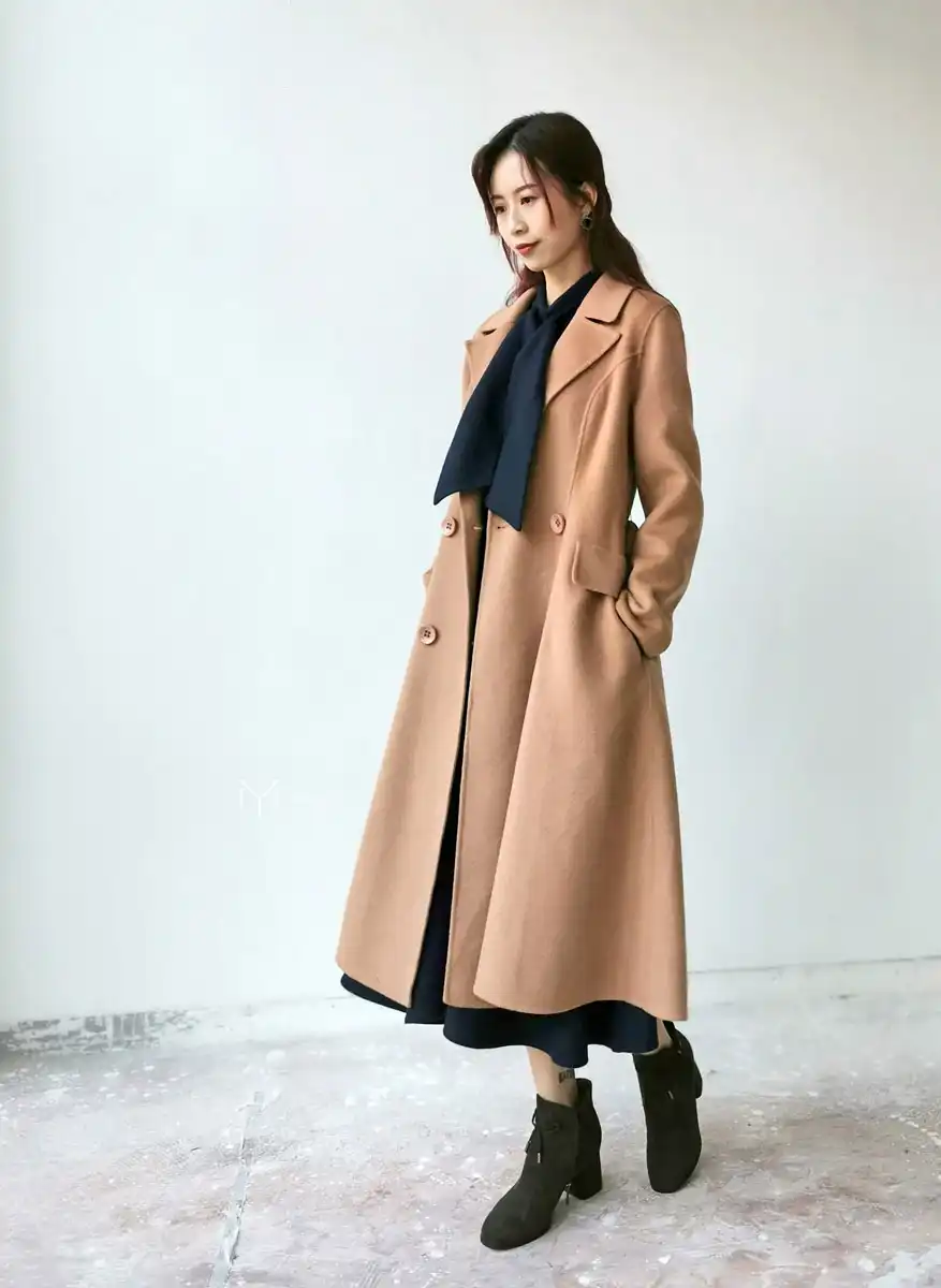 针织羊毛飘带长袖连衣裙