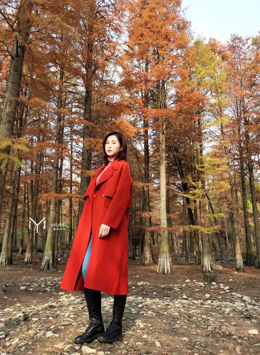 两件套斗篷式羊绒大衣