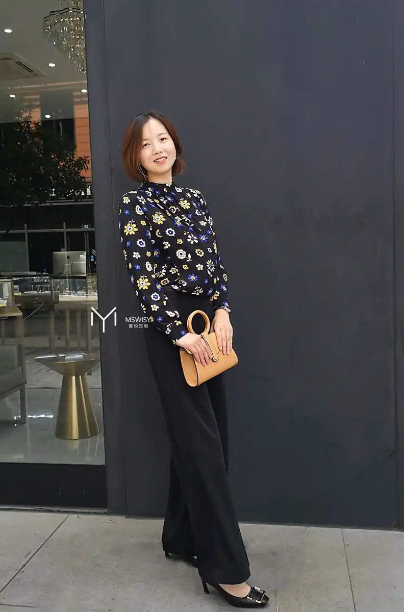 立领后拉链褶皱前片长袖衬衣