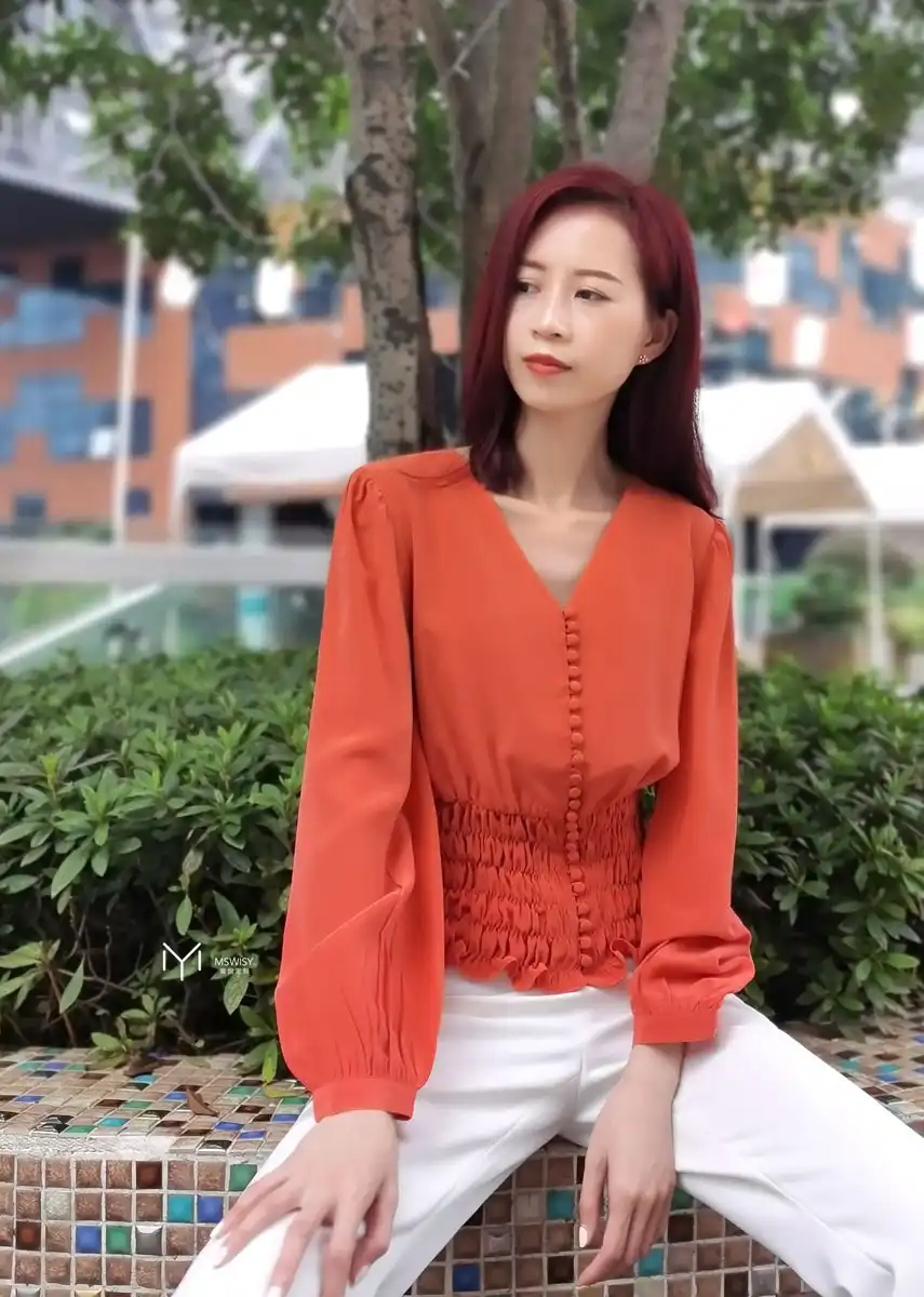 真丝高腰松紧泡泡袖衬衣