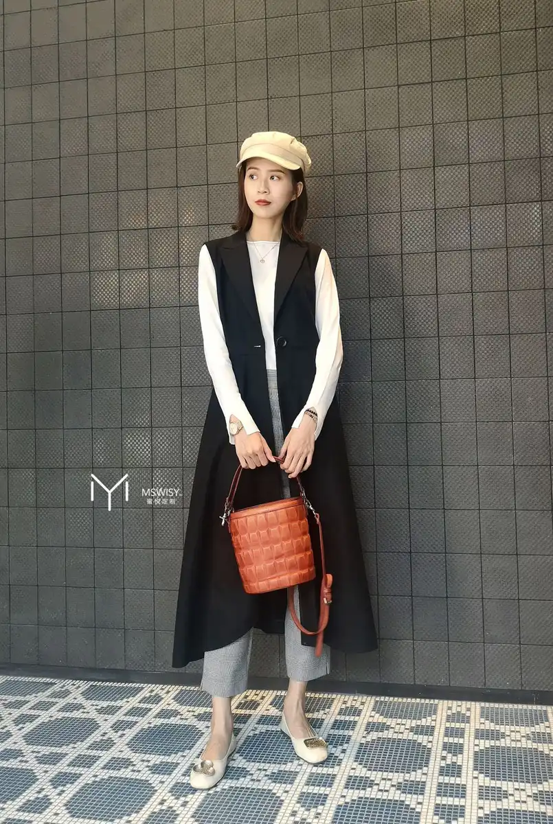 无袖西装领收腰长羊绒风衣