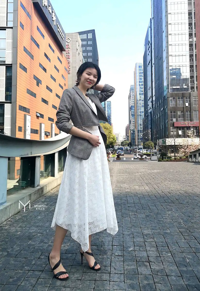 羊毛格纹腰间拉链西装