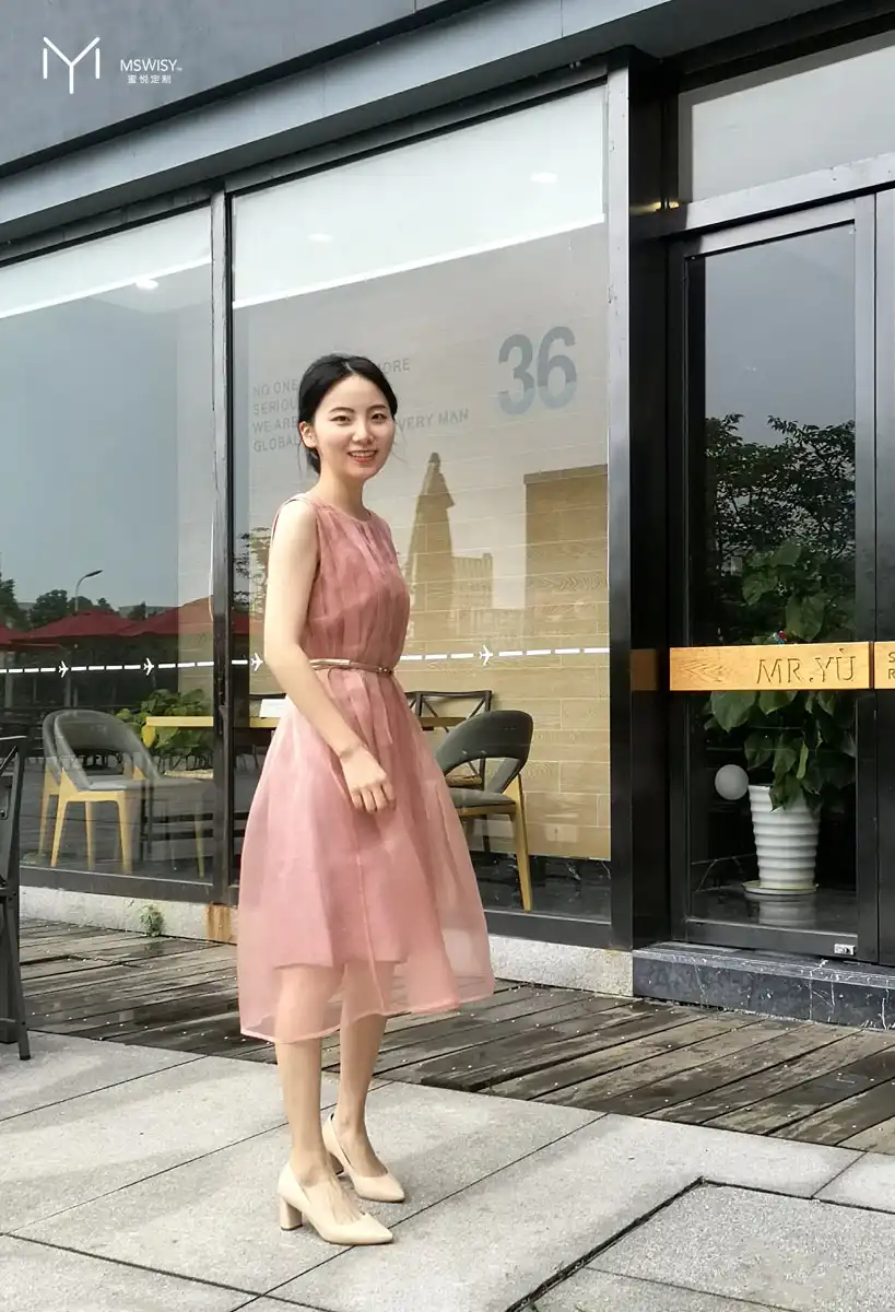 粉色丝麻无袖拼真丝欧根纱连衣蓬裙