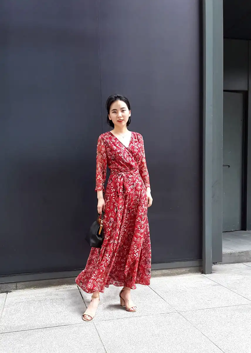 红色雪纺裹身大摆连衣裙