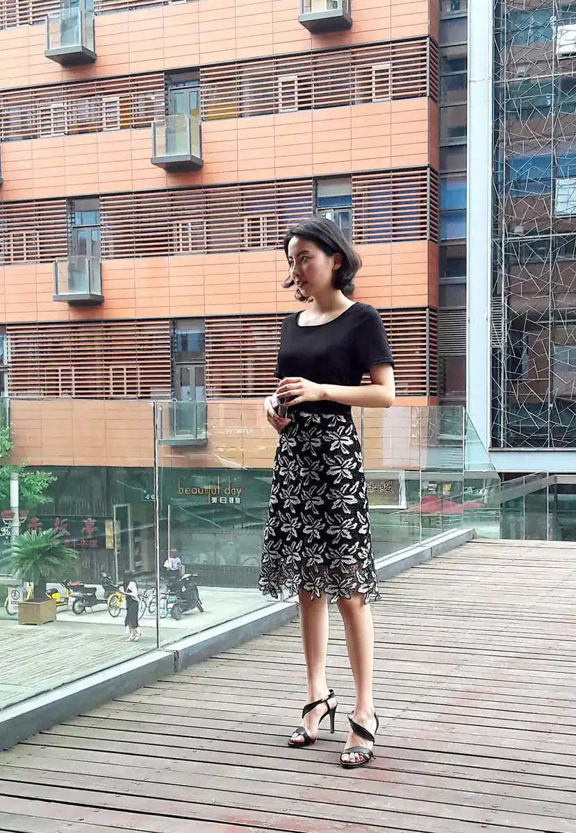 黑白针织棉拼黑白蕾丝连衣裙