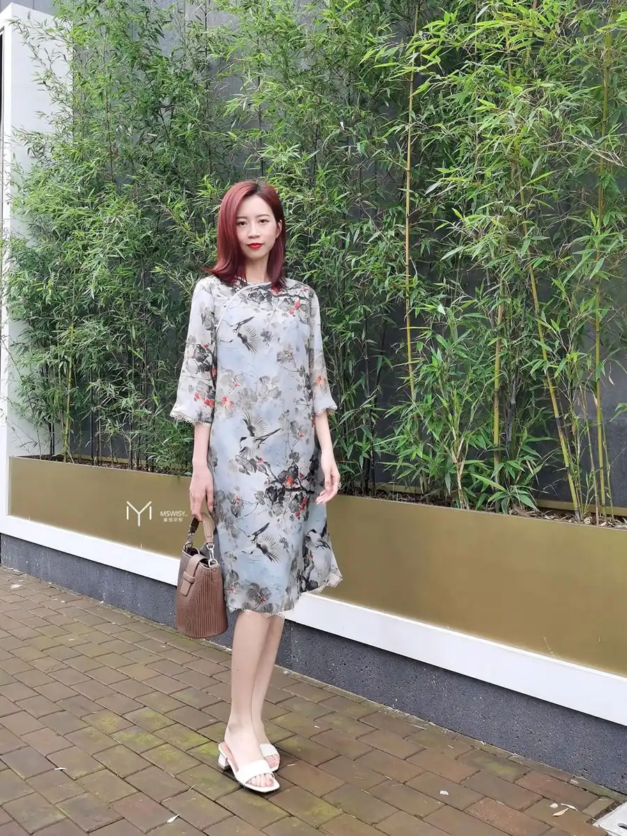 真丝欧根纱喇叭袖无领斜襟裙