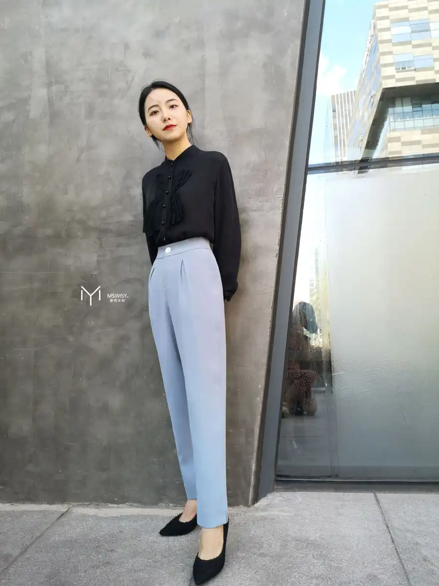 真丝胸口褶皱装饰长袖衬衣