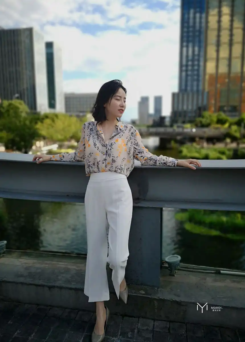 真丝印花基础款长袖衬衣